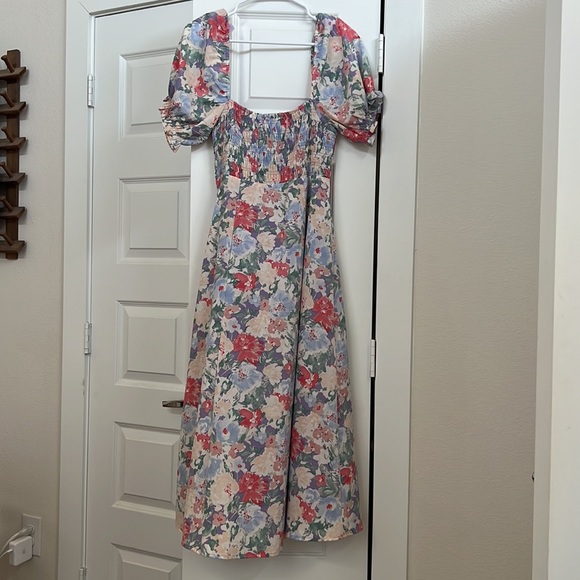 ASTR The Label MIDI Floral Dress size M - Picture 5 of 5
